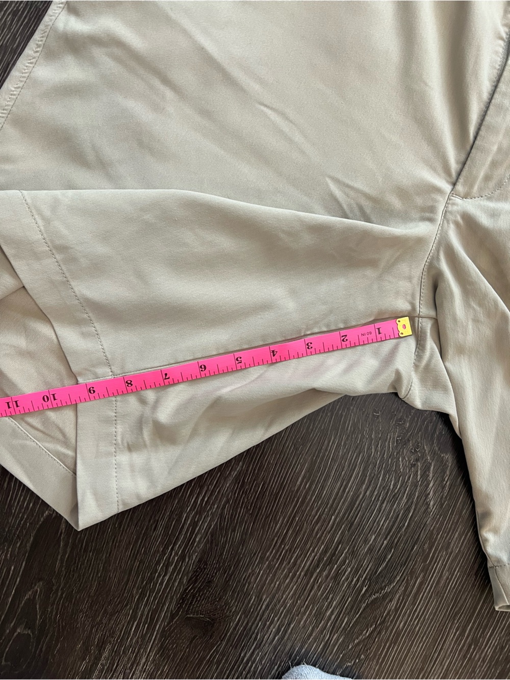 Men’s Under Armour Shorts - Picture 4 of 4